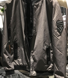 市场上装-夹克-（实拍）时尚男装夹克