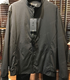 市场上装-夹克-（实拍）时尚男装夹克