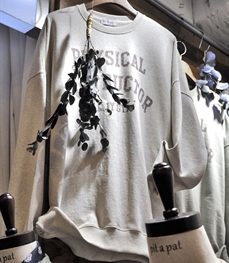 市场上装-卫衣-（实拍）休闲男装卫衣