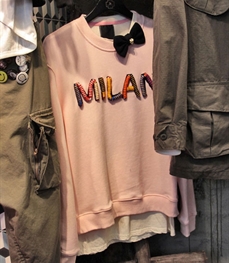 市场上装-卫衣-（实拍）休闲男装卫衣