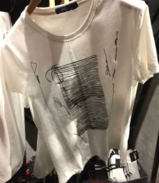 市场上装-T恤-（实拍）时尚男装t恤