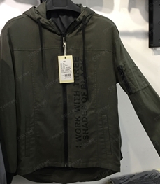 市场上装-中长外套-（实拍）时尚男装中长外套