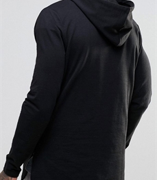 市场上装-T恤-休闲男装t恤