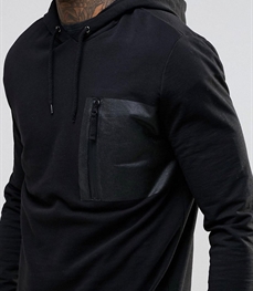 市场上装-T恤-休闲男装t恤