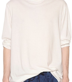 市场上装-T恤-休闲男装t恤