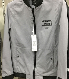 市场上装-夹克-（实拍）时尚男装夹克