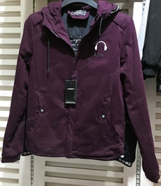 市场上装-夹克-（实拍）时尚男装夹克