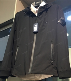 市场上装-夹克-（实拍）时尚男装夹克