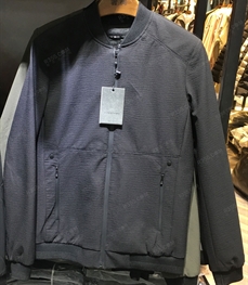 市场上装-夹克-（实拍）时尚男装夹克