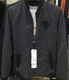市场上装-夹克-（实拍）时尚男装夹克