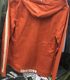 市场上装-夹克-（实拍）时尚男装夹克