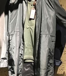 市场上装-中长外套-（实拍）时尚男装中长外套