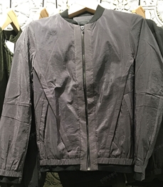 市场上装-夹克-（实拍）时尚男装夹克