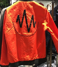 市场上装-夹克-（实拍）时尚男装夹克