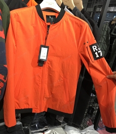 市场上装-夹克-（实拍）时尚男装夹克