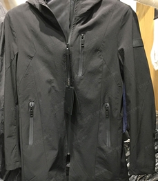 市场上装-中长外套-（实拍）时尚男装中长外套