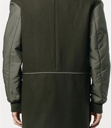 市场上装-中长外套-休闲男装中长外套