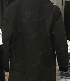 市场上装-中长外套-（实拍）时尚男装中长外套