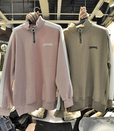 市场上装-卫衣-（实拍）休闲男装卫衣