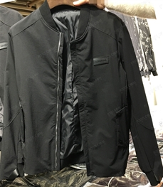 市场上装-夹克-（实拍）时尚男装夹克