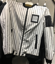 市场上装-夹克-（实拍）时尚男装夹克