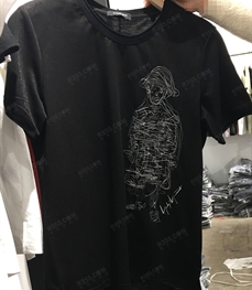 市场上装-T恤-（实拍）时尚男装t恤