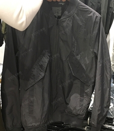 市场上装-夹克-（实拍）时尚男装夹克