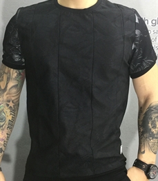 市场上装-T恤-时尚男装t恤