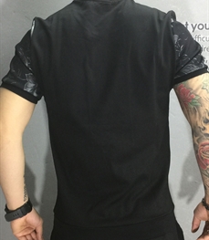 市场上装-T恤-时尚男装t恤