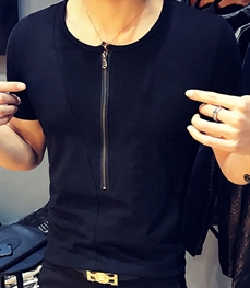 市场上装-T恤-时尚男装t恤