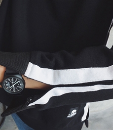 市场上装-卫衣-时尚男装卫衣