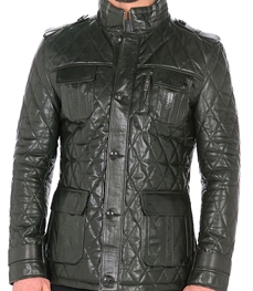 市场上装-皮衣-时尚皮衣