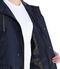 市场上装-大衣-休闲中长