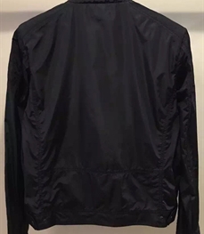 市场上装-夹克-时尚男装夹克