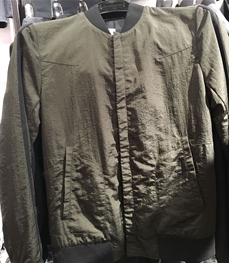 市场上装-夹克-（实拍）时尚男装夹克