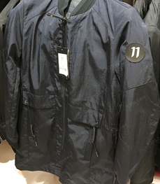 市场上装-中长外套-（实拍）时尚男装中长外套