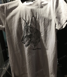 市场上装-T恤-（实拍）时尚男装t恤