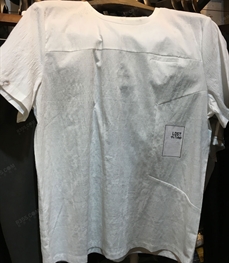 市场上装-T恤-（实拍）时尚男装t恤