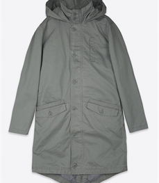 市场上装-大衣-时尚中长