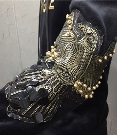 市场上装-套装-休闲男装套装