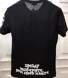 市场上装-T恤-时尚男装t恤