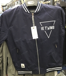 市场上装-夹克-（实拍）时尚男装夹克