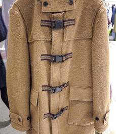 市场上装-大衣-时尚大衣