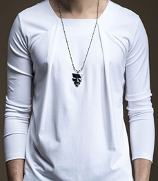 市场上装-T恤-时尚男装t恤