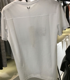 市场上装-T恤-（实拍）休闲男装t恤