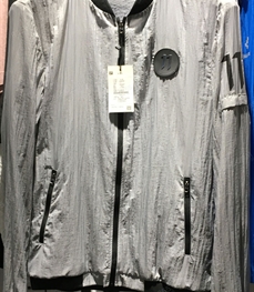 市场上装-夹克-（实拍）时尚男装夹克