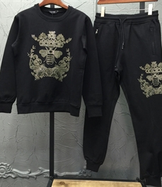 市场上装-套装-休闲男装套装