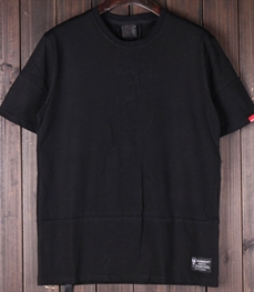 市场上装-T恤-时尚男装t恤