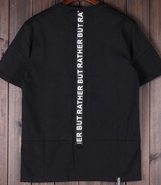 市场上装-T恤-时尚男装t恤