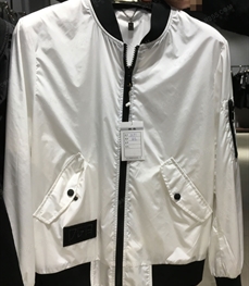 市场上装-夹克-（实拍）时尚男装夹克